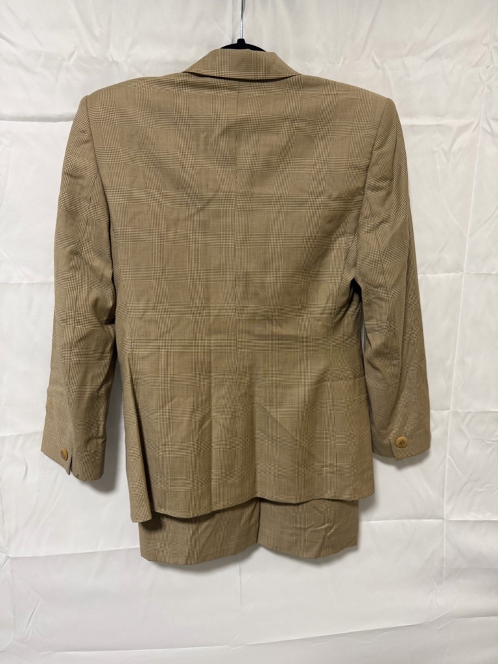 MaxMara 3-piece Women's Tan Double-Breasted Jacket w/pants and skirt - Picture 6 of 15